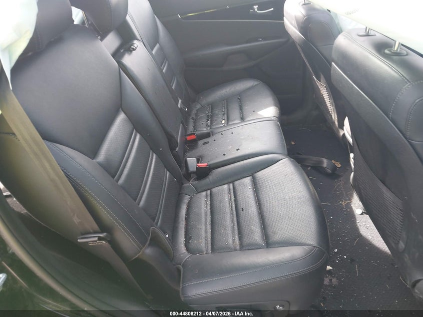 2020 Kia Sorento VIN 5XYPH4A51LG706725 IAAI salvage auction — ROLLOVER, Salvage Title, sold $625 on 2026-07-30 (photo 8)