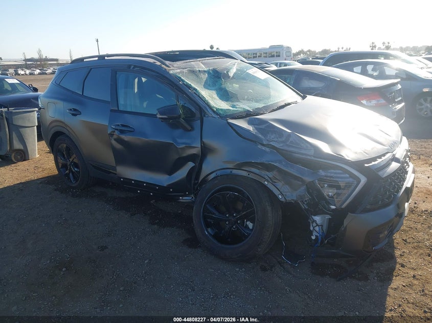 2025 Kia Sportage hybrid VIN KNDPZDDHXS7198494 IAAI salvage auction — LEFT & RIGHT, Wait Title, sold $5,200 on 2026-07-13 (photo 1)