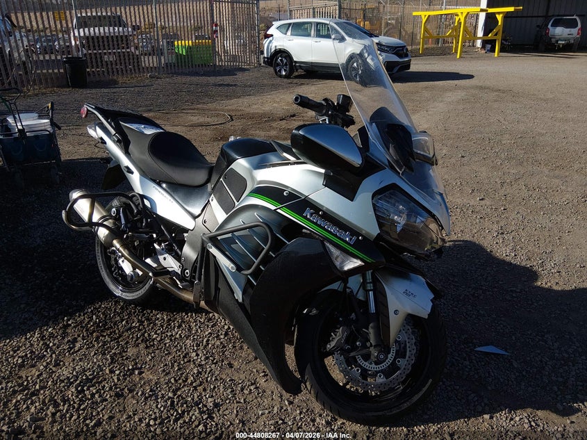 2020 Kawasaki Zg1400 VIN JKBZGNE11LA013345 IAAI salvage auction — FRONT END, Wait Title, sold $2,300 on 2026-07-21 (photo 1)
