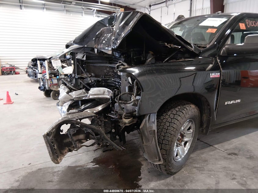 2019 Ram 2500 VIN 3C6UR5CJ6KG622164 IAAI salvage auction — BIO HAZARD, Salvage (Colorado), sold $3,325 on 2026-07-22 (photo 6)