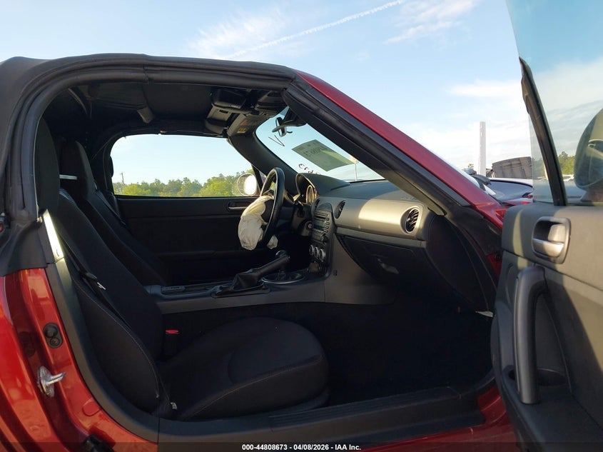 2011 Mazda Mx-5 miata VIN JM1NC2JF0B0218454 IAAI salvage auction — RIGHT FRONT, Rebuildable (Florida), sold $2,500 on 2026-07-09 (photo 5)