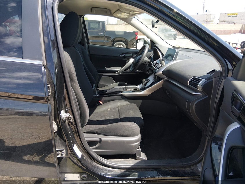 2020 Mitsubishi Eclipse cross VIN JA4AS4AAXLZ001714 IAAI salvage auction — FRONT END, Salvage Title, sold $2,200 on 2026-07-13 (photo 5)