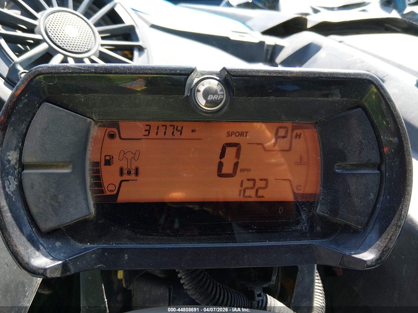 2023 Can-am/ brp Maverick VIN 3JBVMAY2XPE000002 IAAI salvage auction — ROLLOVER, Salvage (California), sold $9,650 on 2026-09-15 (photo 7)