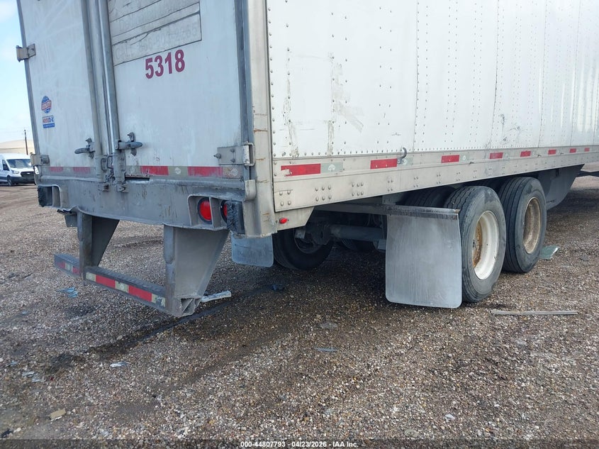 2013 Utility trailer mfg Utility trailer mfg VIN 1UYVS2531DP632602 IAAI salvage auction — SIDE, Clear (Texas), sold $325 on 2026-07-29 (photo 8)