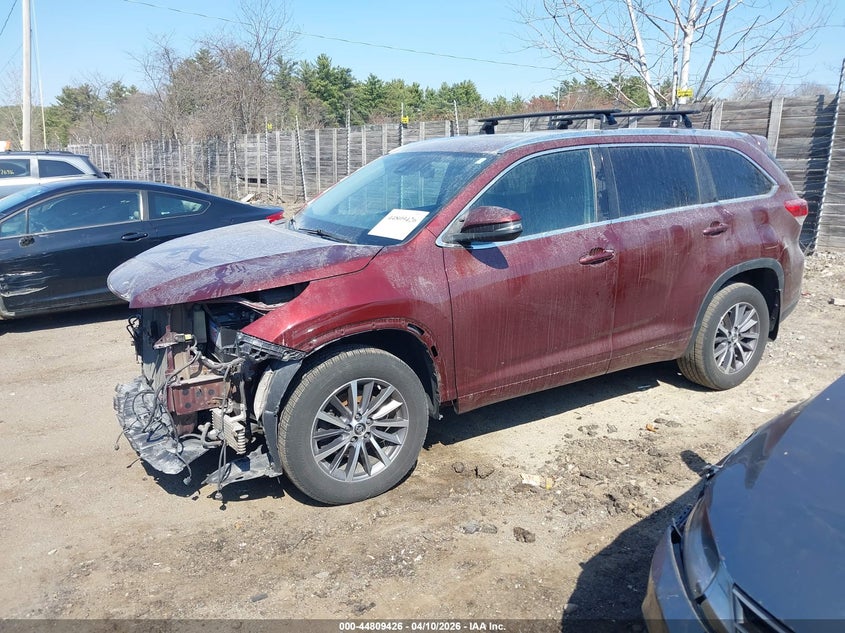 2017 Toyota Highlander VIN 5TDJZRFH1HS396394 IAAI salvage auction — FRONT END, Salvage Title, sold $9,650 on 2026-07-17 (photo 2)
