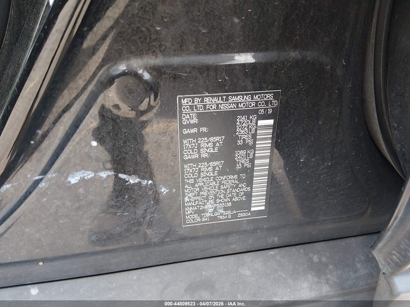 2019 Nissan Rogue VIN KNMAT2MV8KP555138 IAAI salvage auction — RIGHT SIDE, Salvage (Colorado), sold $2,250 on 2026-07-07 (photo 9)