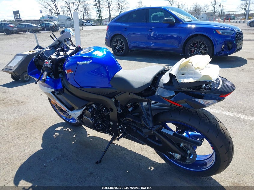 2026 Suzuki Gsx-r VIN JS1GN7FAXT7100895 IAAI salvage auction — FRONT & REAR, Salvage Title, sold $3,550 on 2026-07-21 (photo 3)
