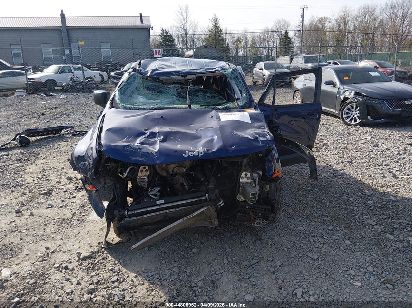 2018 Jeep Renegade VIN ZACCJBAB7JPH31039 IAAI salvage auction — ROLLOVER, Salvage Title, sold $100 on 2026-07-22 (photo 6)