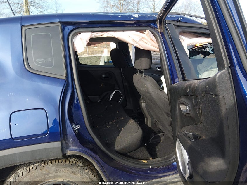 2018 Jeep Renegade VIN ZACCJBAB7JPH31039 IAAI salvage auction — ROLLOVER, Salvage Title, sold $100 on 2026-07-22 (photo 8)