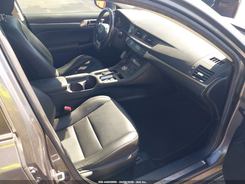 2015 Lexus Ct 200h VIN JTHKD5BH6F2213902 IAAI salvage auction — LEFT FRONT, Wait Title, sold $3,550 on 2026-07-27 (photo 5)