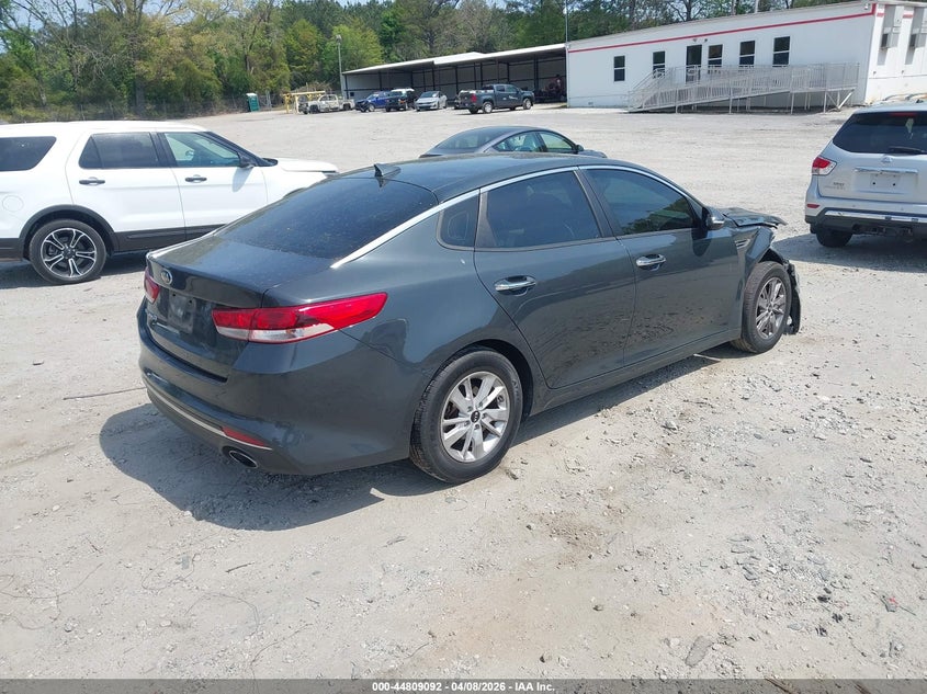2016 Kia Optima VIN KNAGT4L38G5077681 IAAI salvage auction — RIGHT FRONT, Salvage Title, sold $700 on 2026-07-24 (photo 4)