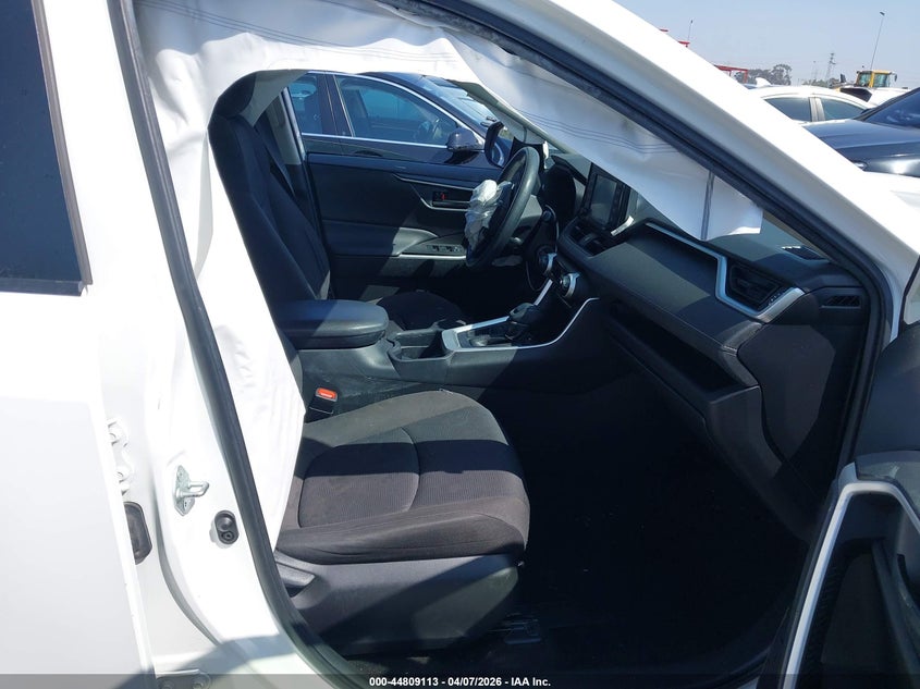 2020 Toyota Rav 4 VIN JTMK1RFV9LD059574 IAAI salvage auction — FRONT & REAR, Salvage (California), sold $3,450 on 2026-07-30 (photo 5)