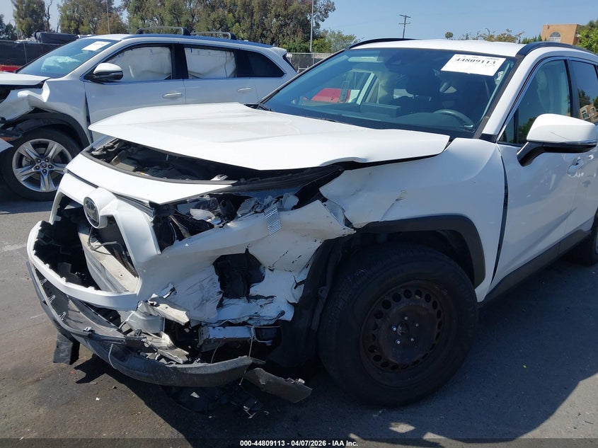 2020 Toyota Rav 4 VIN JTMK1RFV9LD059574 IAAI salvage auction — FRONT & REAR, Salvage (California), sold $3,450 on 2026-07-30 (photo 6)