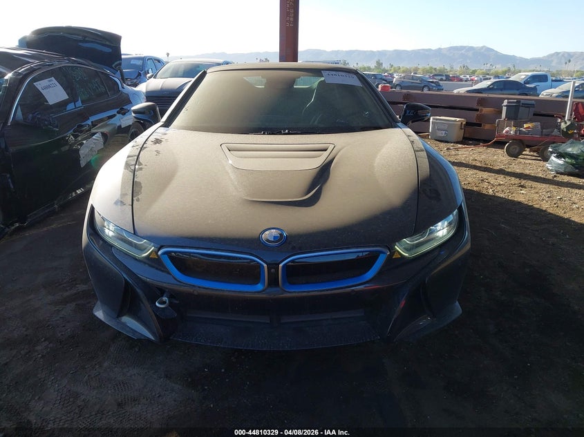 2019 BMW I8 VIN WBY2Z6C51K7D01901 IAAI salvage auction — UNKNOWN, Salvage Title, sold $25,250 on 2026-07-29 (photo 6)
