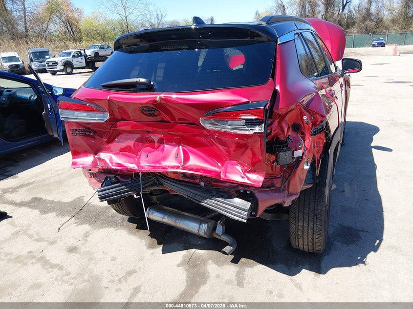 2026 Toyota Corolla cross VIN 7MUFBABG8TV101640 IAAI salvage auction — REAR END, Salvage (Illinois), sold $9,400 on 2026-07-09 (photo 6)