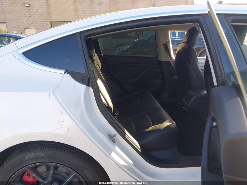 2019 Tesla Model 3 VIN 5YJ3E1EA6KF326587 IAAI salvage auction — FRONT END, Salvage Title, sold $5,500 on 2026-07-06 (photo 8)