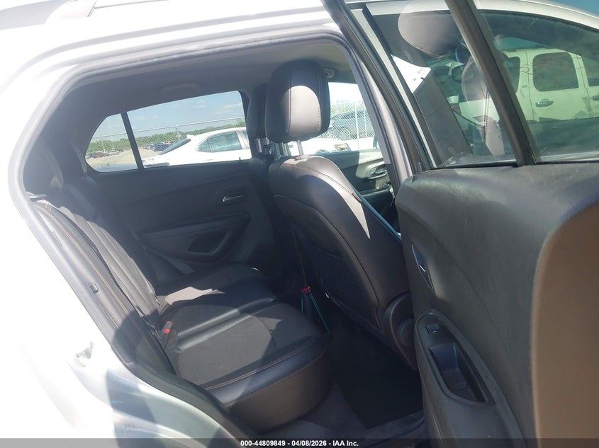 2019 Chevrolet Trax VIN KL7CJLSB9KB954826 IAAI salvage auction — REAR END, Salvage (Texas), sold $1,450 on 2026-07-07 (photo 8)