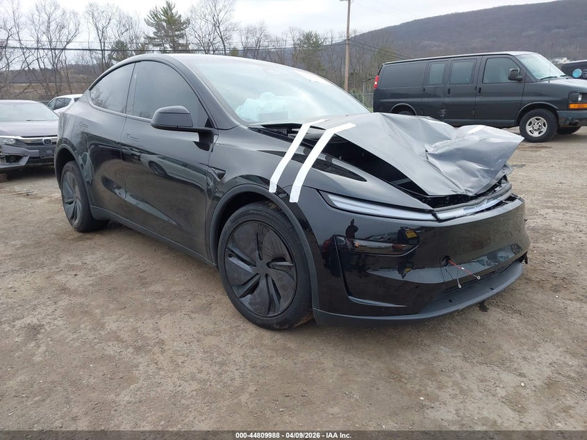 2026 Tesla Model y VIN 7SAYGDEE3TF554040 — IAAI salvage auction photo