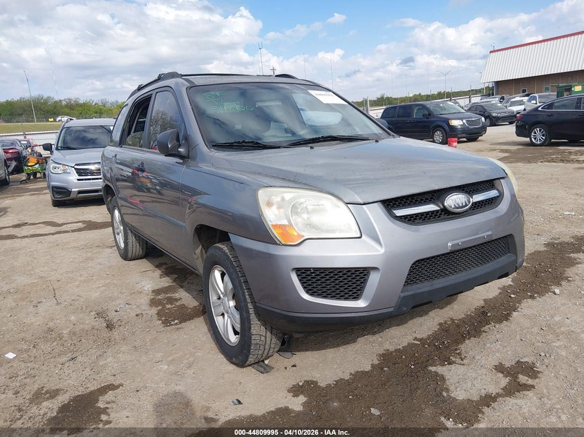 2009 Kia Sportage VIN KNDJF724797557343 IAAI salvage auction — REAR END, Clear (Oklahoma), sold $825 on 2026-07-17 (photo 1)