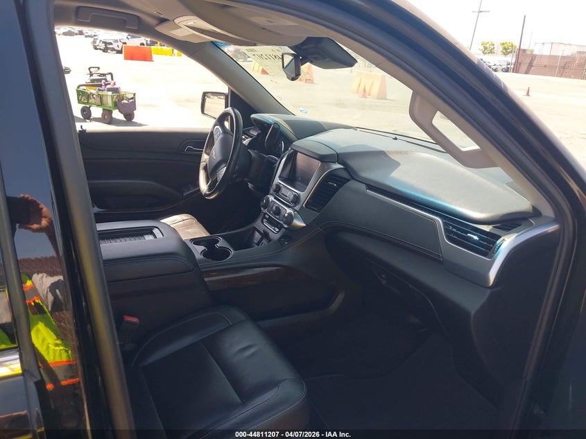 2017 Chevrolet Tahoe VIN 1GNSKBKC5HR313128 IAAI salvage auction — LEFT FRONT, Salvage (California), sold $6,000 on 2026-07-29 (photo 5)