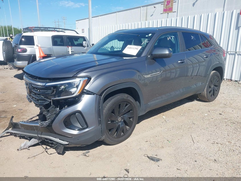 2024 Volkswagen Atlas cross sport VIN 1V2WE2CA2RC213442 IAAI salvage auction — FRONT END, Salvage Title, sold $8,225 on 2026-07-09 (photo 2)