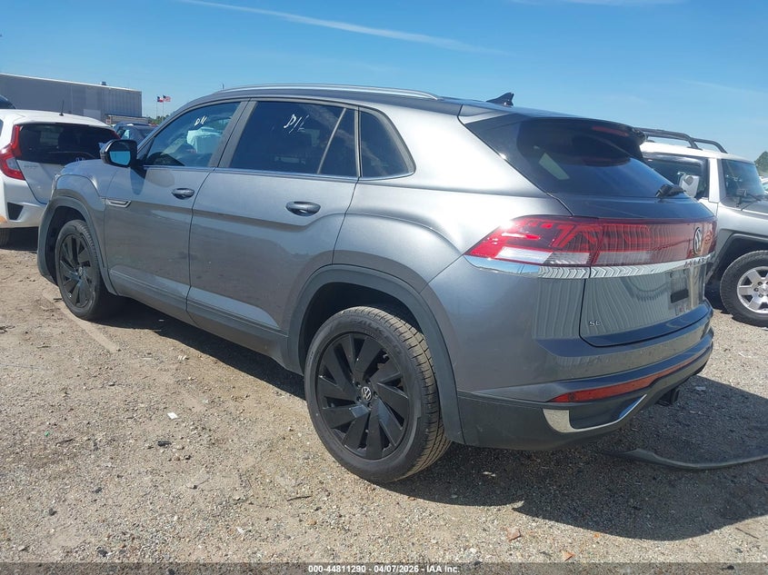 2024 Volkswagen Atlas cross sport VIN 1V2WE2CA2RC213442 IAAI salvage auction — FRONT END, Salvage Title, sold $8,225 on 2026-07-09 (photo 3)