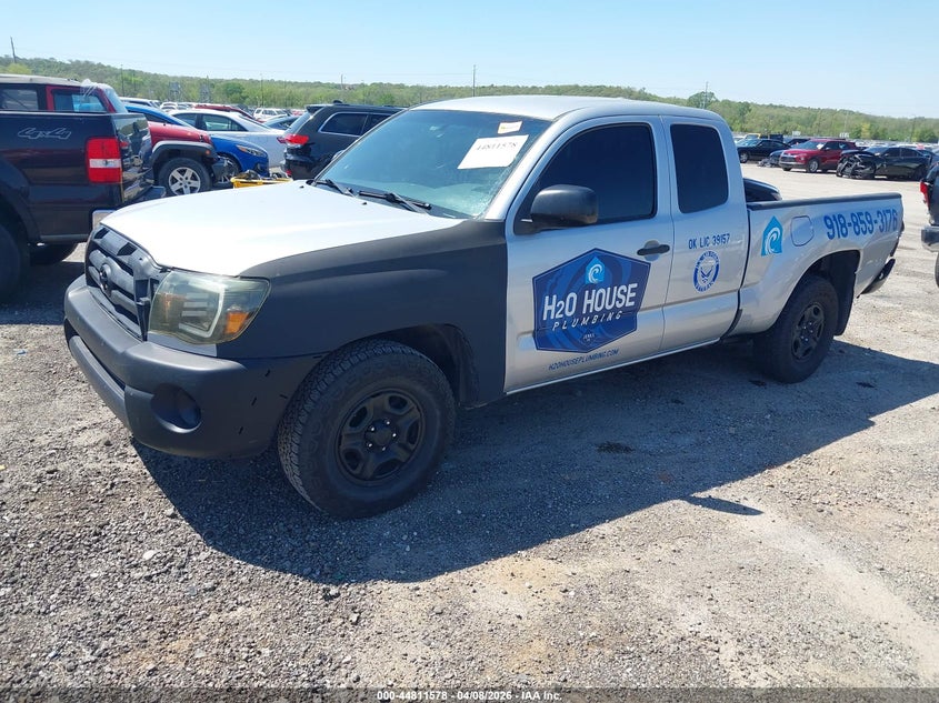 2010 Toyota Tacoma VIN 5TETX4CNXAZ728546 IAAI salvage auction — REAR END, Junk (Oklahoma), sold $3,750 on 2026-07-07 (photo 2)