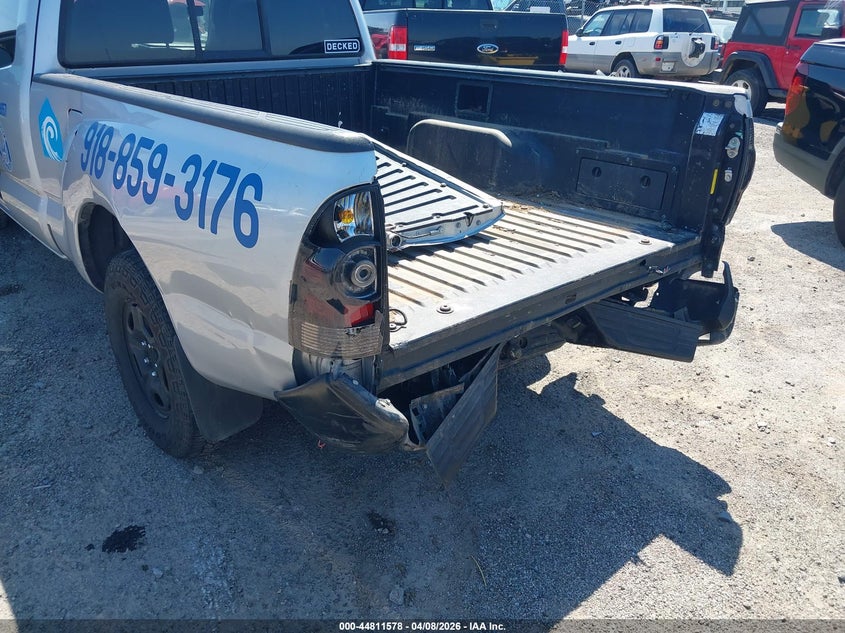 2010 Toyota Tacoma VIN 5TETX4CNXAZ728546 IAAI salvage auction — REAR END, Junk (Oklahoma), sold $3,750 on 2026-07-07 (photo 6)