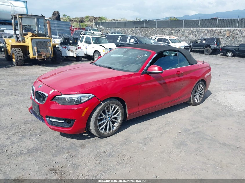 2016 BMW 2er VIN WBA1L9C52GV324858 IAAI salvage auction — FRONT END, Clear (Hawaii), sold $3,425 on 2026-08-18 (photo 2)