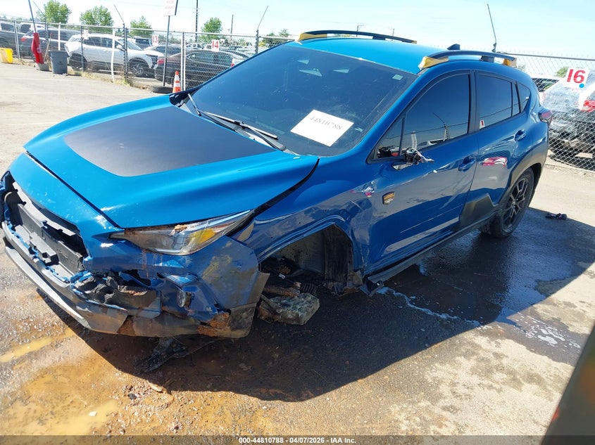 2024 Subaru Xv VIN 4S4GUHT65R3779453 IAAI salvage auction — SIDE, Salvage (California), sold $5,200 on 2026-07-05 (photo 2)