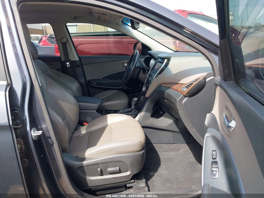 2019 Hyundai Santa fe VIN KM8SR4HF2KU305442 IAAI salvage auction — LEFT FRONT, Clear (Oklahoma), sold $5,550 on 2026-07-15 (photo 5)