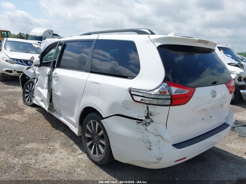 2018 Toyota Sienna VIN 5TDJZ3DC8JS194274 IAAI salvage auction — SIDE, Clear (Oklahoma), sold $2,300 on 2026-07-21 (photo 3)