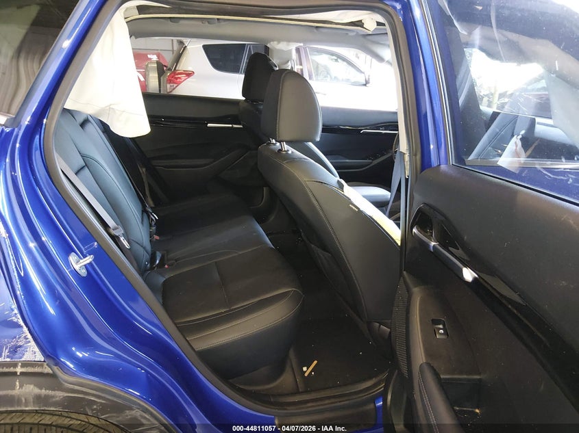 2023 Kia Seltos VIN KNDERCAAXP7466282 IAAI salvage auction — ROLLOVER, Salvage Title, sold $2,300 on 2026-07-23 (photo 8)