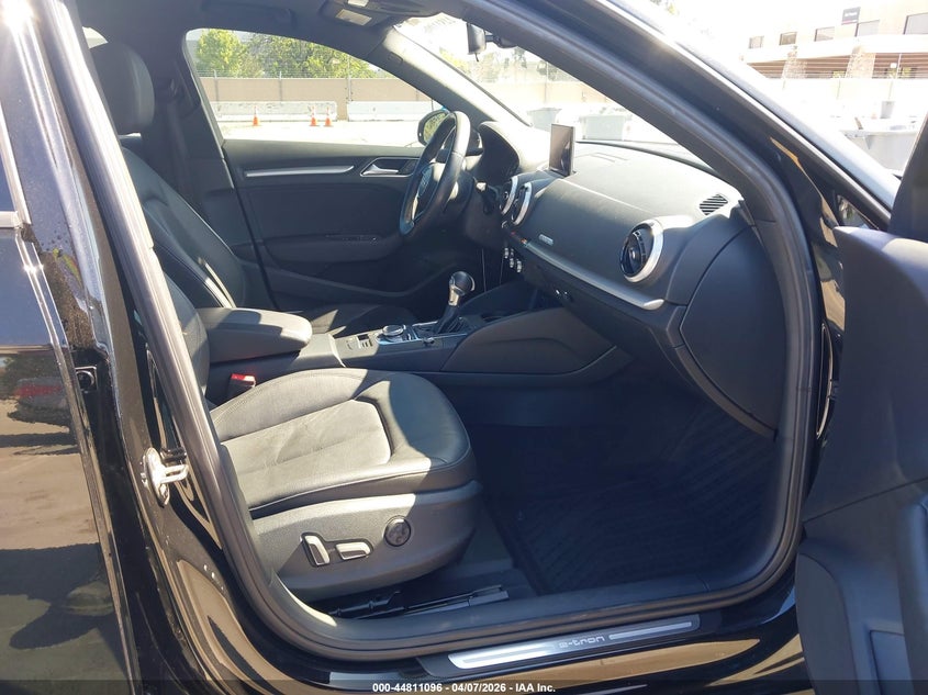 2018 Audi A3 VIN WAUUPBFFXJA084633 IAAI salvage auction — FRONT END, Salvage (California), sold $3,250 on 2026-07-29 (photo 5)