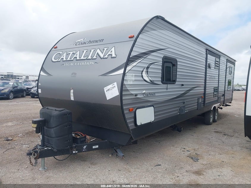 2017 Coachmen Catalina VIN 5ZT2CAYB7JT011426 IAAI salvage auction — UNKNOWN, Original (Texas), sold $9,550 on 2026-07-07 (photo 6)