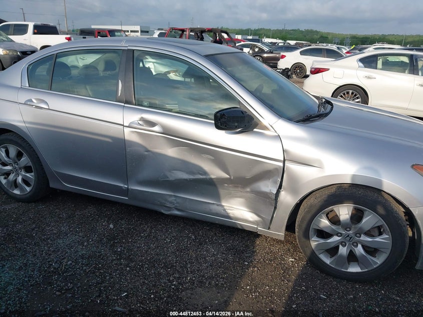 2009 Honda Accord VIN JHMCP26899C003572 IAAI salvage auction — RIGHT SIDE, Clear (Oklahoma), sold $2,000 on 2026-07-14 (photo 6)