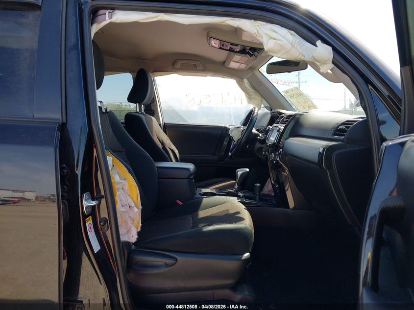 2018 Toyota 4runner VIN JTEBU5JR5J5486876 IAAI salvage auction — FRONT END, Salvage (Kansas), sold $525 on 2026-07-24 (photo 5)