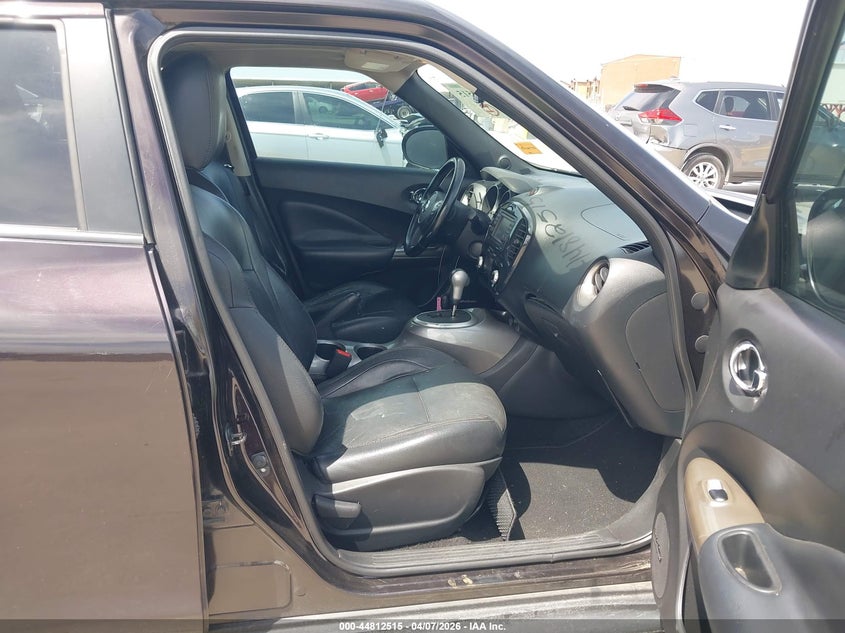 2014 Nissan Juke VIN JN8AF5MRXET353946 IAAI salvage auction — FRONT END, Salvage Title, sold $900 on 2026-07-08 (photo 5)