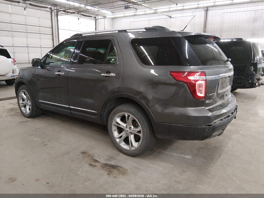 2015 Ford Explorer VIN 1FM5K8F81FGC70068 IAAI salvage auction — REAR END, Prior Salvage (Minnesota), sold $700 on 2026-07-05 (photo 3)