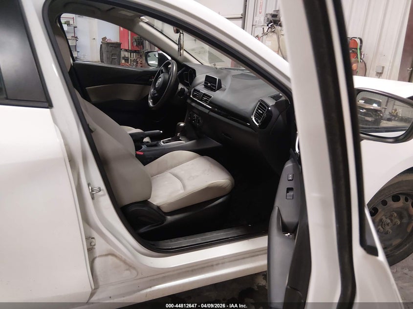 2014 Mazda 3 VIN JM1BM1K75E1202699 IAAI salvage auction — FRONT END, Salvage Title, sold $675 on 2026-07-23 (photo 5)