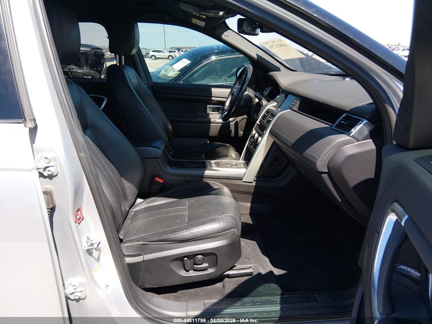 2017 Land rover Discovery sport VIN SALCR2BG4HH654076 IAAI salvage auction — LEFT REAR, Salvage Title, sold $3,000 on 2026-07-16 (photo 5)
