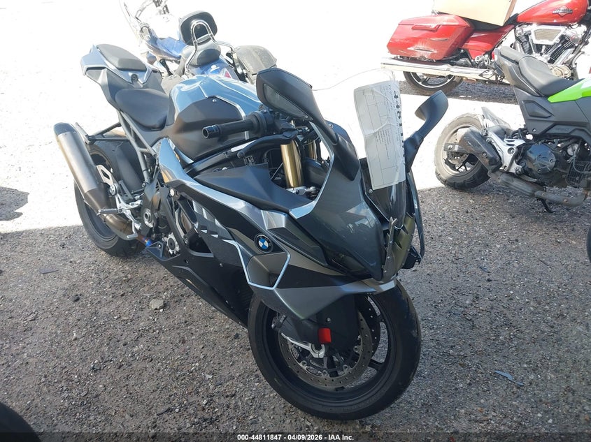 2025 BMW S 1000 VIN WB10P2308S6L16861 — IAAI salvage auction photo