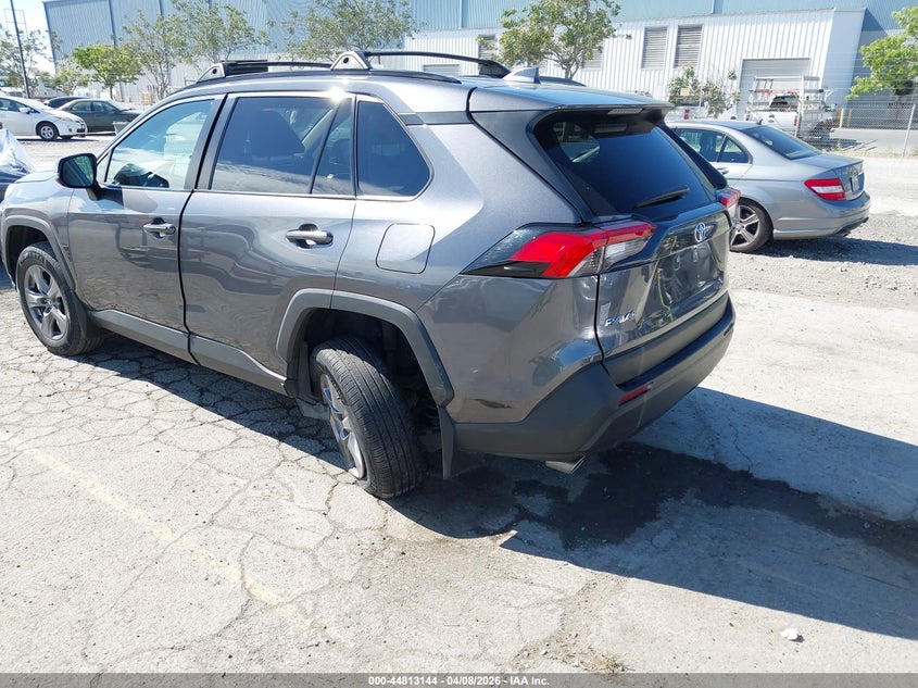 2022 Toyota Rav 4 VIN 2T3W1RFV5NC182085 IAAI salvage auction — LEFT REAR, Salvage Title, sold $6,100 on 2026-07-29 (photo 6)