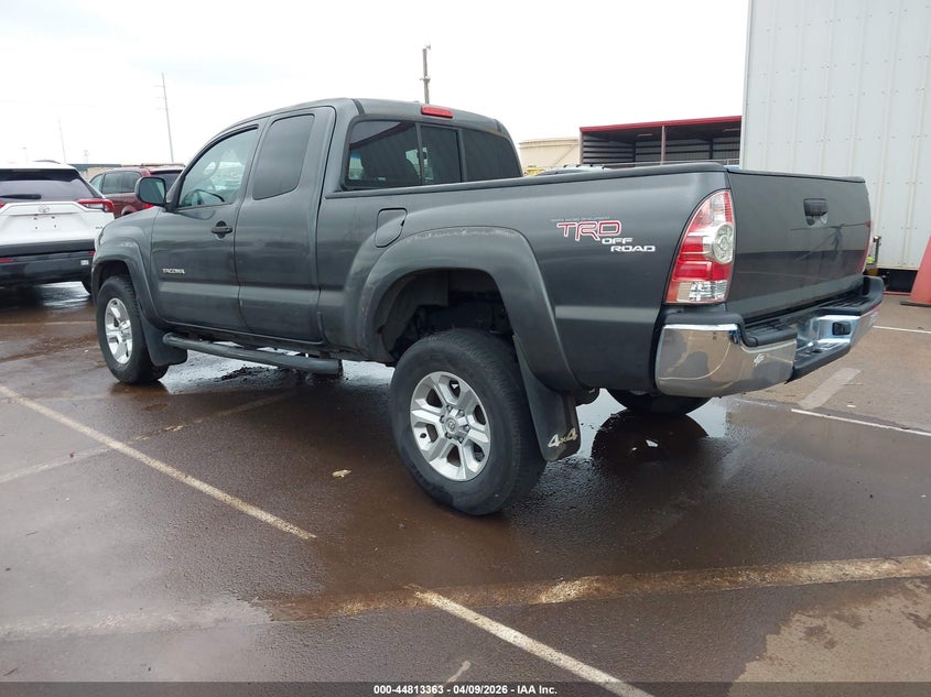 2010 Toyota Tacoma VIN 5TEUU4EN7AZ746352 IAAI salvage auction — RIGHT FRONT, Clear (Hawaii), sold $5,550 on 2026-07-07 (photo 3)