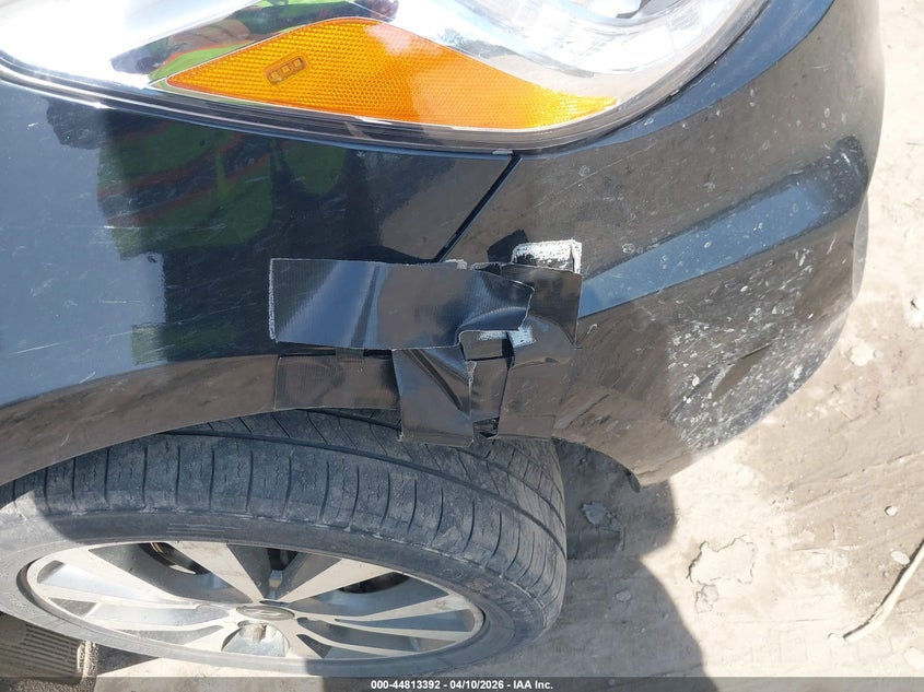 2017 Hyundai Accent VIN KMHCU5AE3HU355995 IAAI salvage auction — UNDERCARRIAGE, Salvage Title, sold $900 on 2026-07-28 (photo 6)
