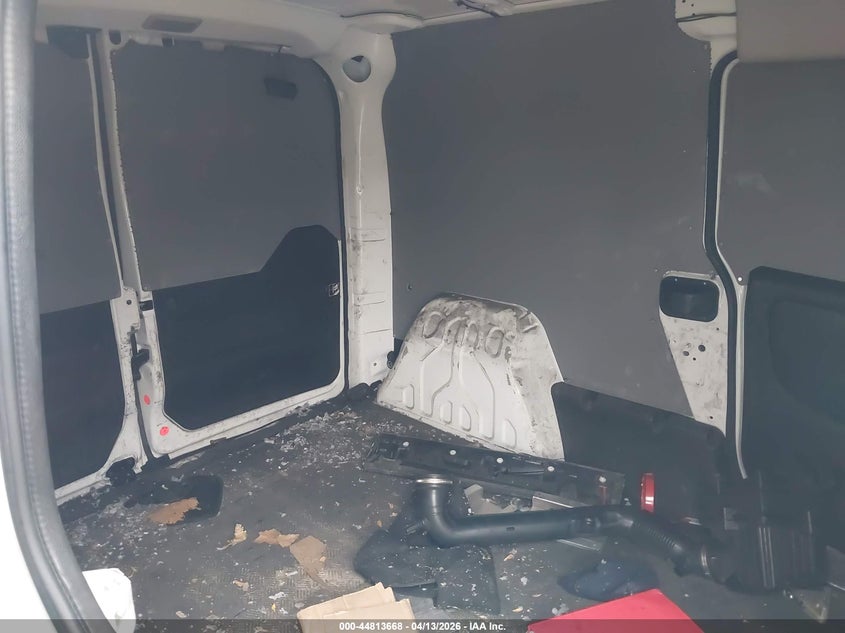 2022 Ram Promaster city VIN ZFBHRFAB6N6W57162 IAAI salvage auction — FRONT & REAR, Clear (New York), sold $9,950 on 2026-07-07 (photo 8)