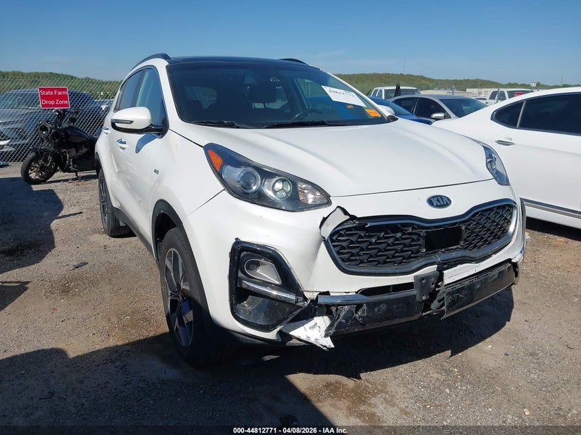 2020 Kia Sportage VIN KNDPNCAC9L7635045 IAAI salvage auction — FRONT END, Clear (Oklahoma), sold $5,400 on 2026-07-21 (photo 1)
