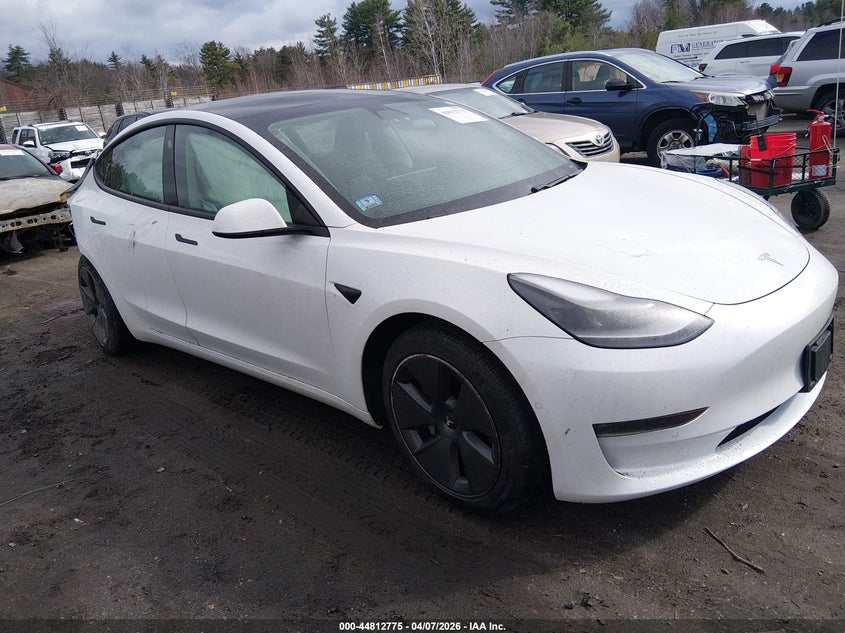 2021 Tesla Model 3 VIN 5YJ3E1EBXMF056355 IAAI salvage auction — REAR END, Salvage Title, sold $8,150 on 2026-07-17 (photo 1)