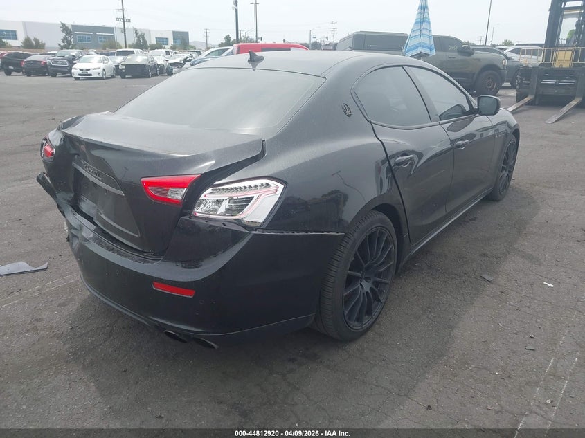 2016 Maserati Ghibli VIN ZAM57RTAXG1176211 IAAI salvage auction — REAR END, Salvage Title, sold $3,725 on 2026-07-17 (photo 4)