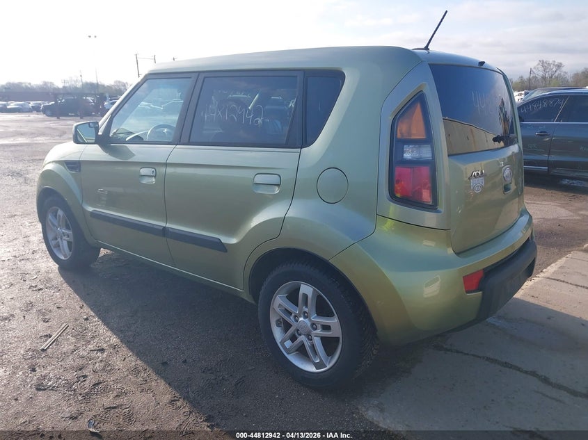 2010 Kia Soul VIN KNDJT2A23A7032280 IAAI salvage auction — TRANSMISSION, Clear (Indiana), sold $300 on 2026-07-07 (photo 3)